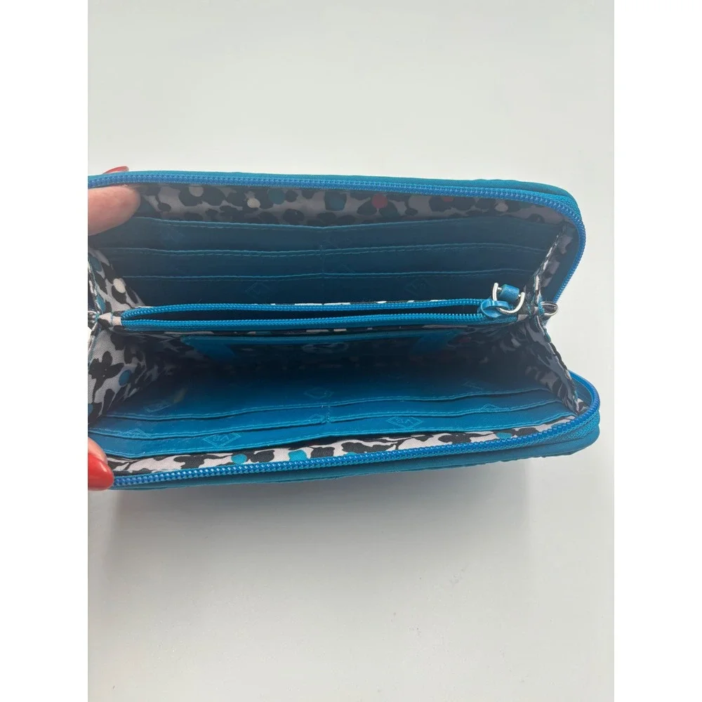 Vera Bradley Teal Blue Quilted Microfiber Zip Around Accordion Wallet Leopard